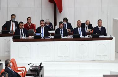 Millî Savunma Bakanı Hulusi Akar, Bakanlığın 2022 Yılı Bütçe Teklifi’nin Görüşüldüğü TBMM Genel Kurulu’nda Konuştu 