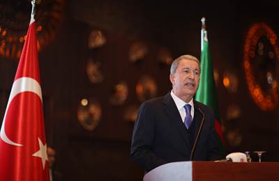 Millî Savunma Bakanı Hulusi Akar, Cezayir Bağımsızlık Günü Resepsiyonuna Katıldı