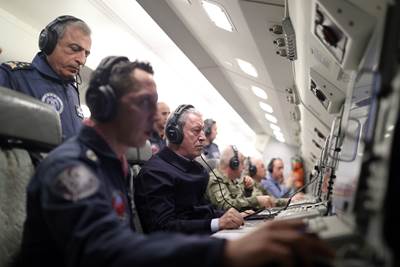 Millî Savunma Bakanı Hulusi Akar ve Beraberindeki TSK Komuta Kademesinden Yılın Son Gününde Yoğun Mesai