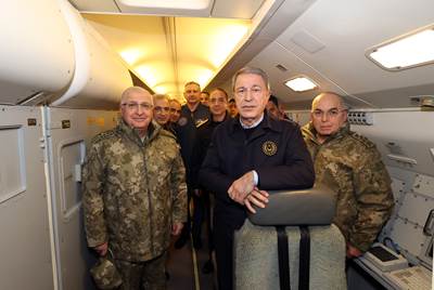 Millî Savunma Bakanı Hulusi Akar ve Beraberindeki TSK Komuta Kademesinden Yılın Son Gününde Yoğun Mesai