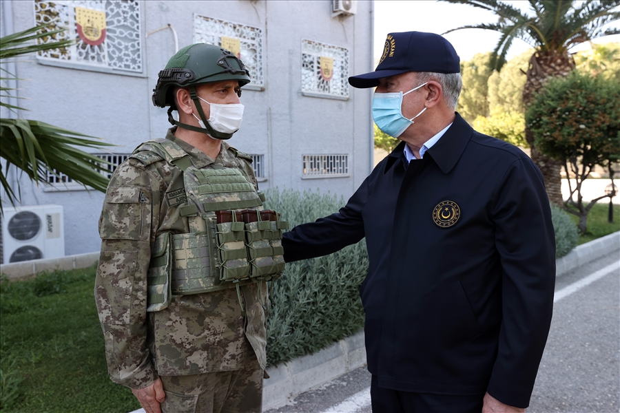 Millî Savunma Bakanı Hulusi Akar, Beraberinde TSK Komuta Kademesi İle Hatay’a Gitti