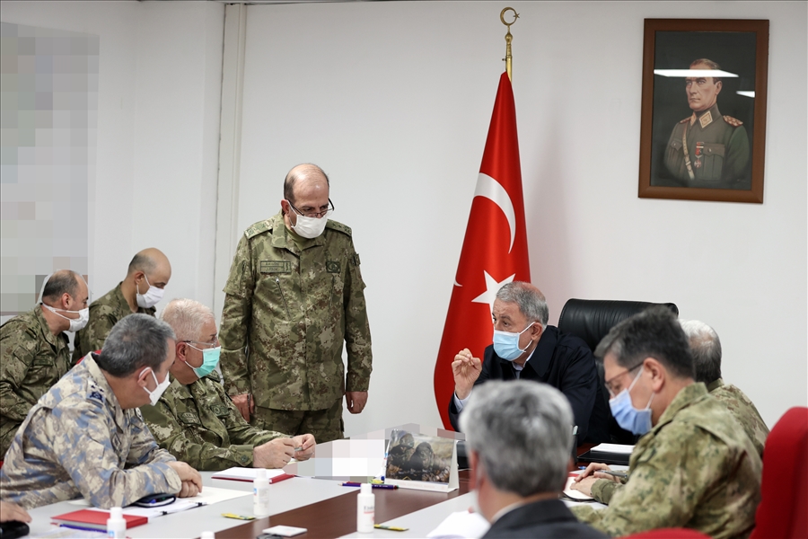 Millî Savunma Bakanı Hulusi Akar, Beraberinde TSK Komuta Kademesi İle Hatay’a Gitti