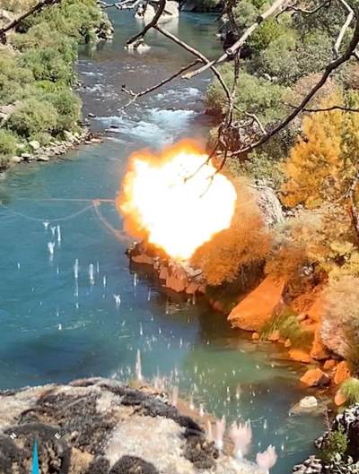 Pençe-Kilit Operasyonu Bölgesinde İki Mağara Tespit Edildi, Çok Sayıda Silah ve Mühimmat Ele Geçirildi