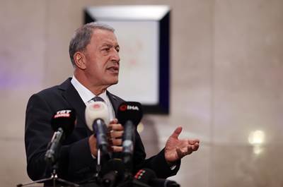Millî Savunma Bakanı Hulusi Akar’dan Yunanistan’ın Provokasyonlarına Sert Tepki