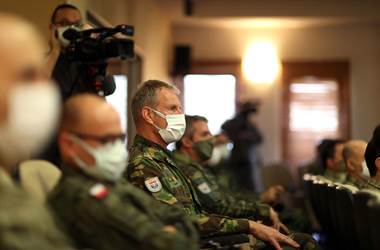 Millî Savunma Bakanı Hulusi Akar, NATO Görevini Başarıyla Tamamlayan 3’üncü Kolordu Komutanlığına Kutlama Ziyaretinde Bulundu