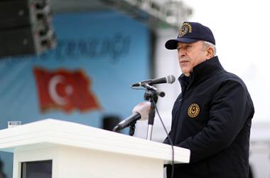 Millî Savunma Bakanı Hulusi Akar, “İHA’ların Yuvasında” Konuştu: “Bu Yılın Başından İtibaren Etkisiz Hâle Getirilen Terörist Sayısı 2 Bin 631 Oldu”