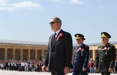 Millî Savunma Bakanı Hulusi Akar, Beraberindeki TSK Komuta Kademesi ile OYAK'ın 62'nci Olağan Genel Kurulu’na Katıldı