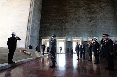 Millî Savunma Bakanı Hulusi Akar, Beraberindeki TSK Komuta Kademesi ile OYAK'ın 62'nci Olağan Genel Kurulu’na Katıldı