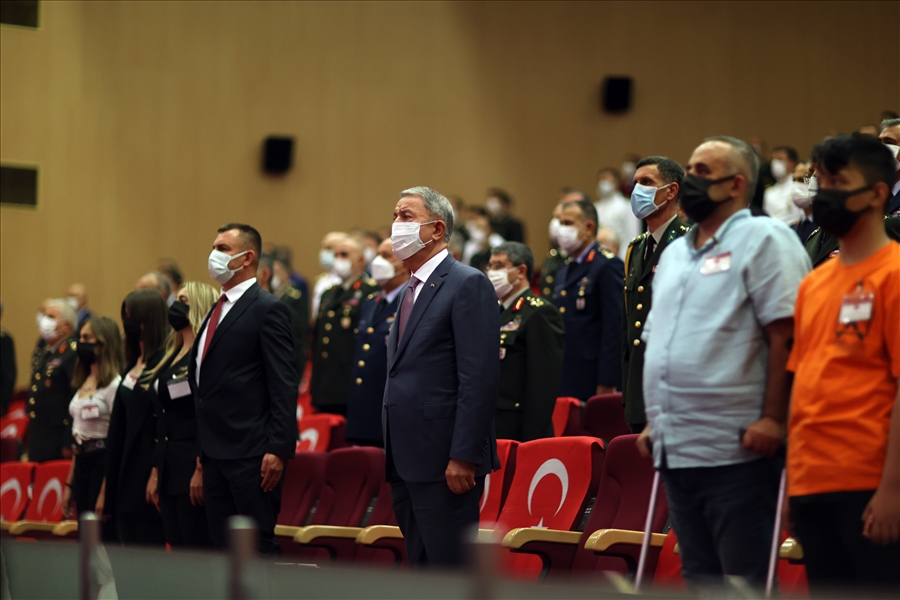 15 Temmuz Demokrasi ve Millî Birlik Günü Dolayısıyla Millî Savunma Bakanlığında Tören Düzenlendi