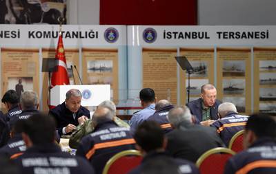 Cumhurbaşkanımız Sn. Erdoğan, İstanbul Tersanesi Komutanlığında Görevli İşçilerimizle İftarda Bir Araya Geldi