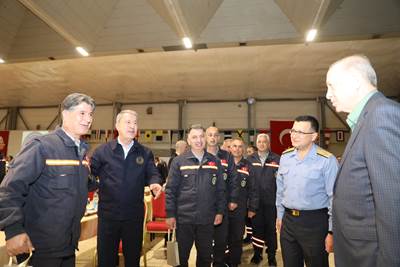 Cumhurbaşkanımız Sn. Erdoğan, İstanbul Tersanesi Komutanlığında Görevli İşçilerimizle İftarda Bir Araya Geldi