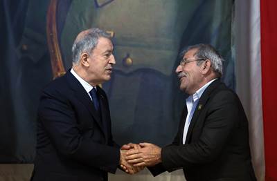 Millî Savunma Bakanı Hulusi Akar ve TSK Komuta Kademesi Kayseri’de Şehit Ailelerimiz, Gazilerimiz ve İşçilerimizle İftar Yaptı