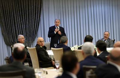 Millî Savunma Bakanı Hulusi Akar;  Komutanlar, Savunma Sanayi Şirketlerinin Temsilcileri ve Bakanlık Personeli ile İftarda Bir Araya Geldi