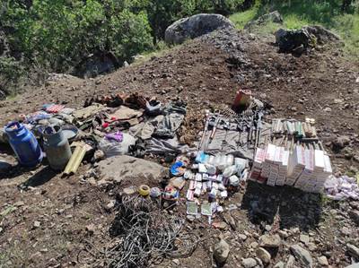 Pençe-Kilit Operasyonu’nda Teröristlere Ait Çok Sayıda Silah ve Mühimmat Ele Geçirildi