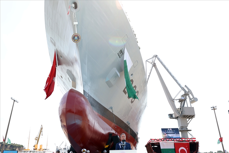 PN MİLGEM Projesi'nde İlk Gemi Denize İndirildi