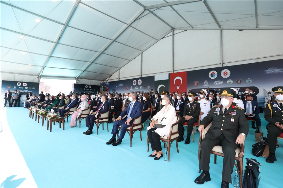 PN MİLGEM Projesi'nde İlk Gemi Denize İndirildi