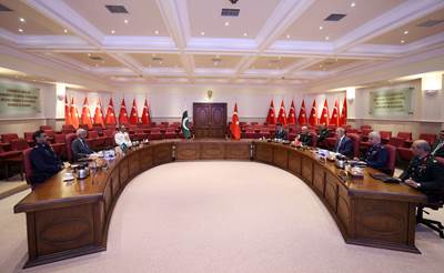 Millî Savunma Bakanı Hulusi Akar, Pakistan Savunma Bakanı Khawaja Muhammed Asif ile Bir Araya Geldi