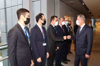 Millî Savunma Bakanı Akar, NATO Karargâhında 