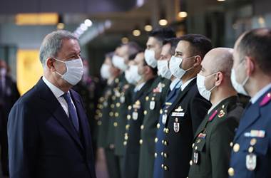 Millî Savunma Bakanı Akar, NATO Karargâhında 