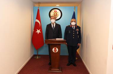 Millî Savunma Bakanı Akar, NATO Karargâhında 