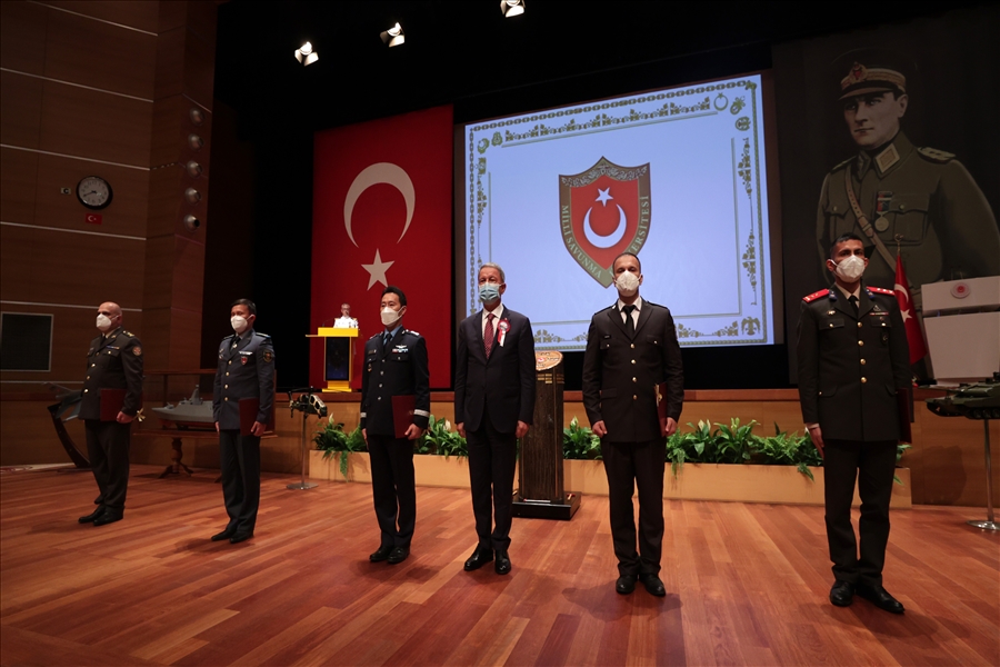 Millî Savunma Bakanı Hulusi Akar, Millî Savunma Üniversitesindeki Törende Konuştu