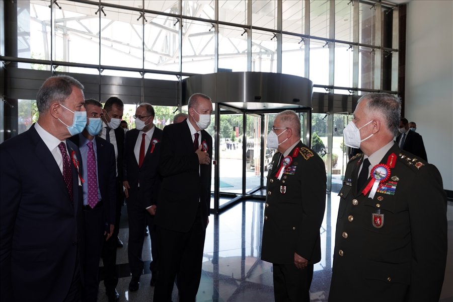Millî Savunma Bakanı Hulusi Akar, Millî Savunma Üniversitesindeki Törende Konuştu