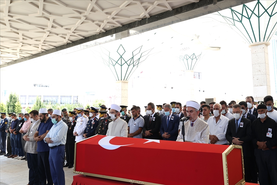 Irak’ın Kuzeyinde Şehit Düşen Kahraman Silah Arkadaşımız Uzman Onbaşı Cengizhan Kaplan İçin Tören Düzenlendi