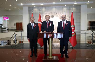 Millî Savunma Bakanı Hulusi Akar, Cumhurbaşkanımız Sn. Erdoğan’ın Teşrifleriyle Gerçekleşen Millî Savunma Üniversitesi Komuta Kurmay Eğitimi ve Karargâh Subaylığı Eğitimi Mezuniyet Töreni’nde Konuştu