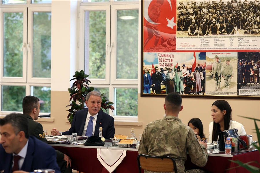 Gaziler Günü Dolayısıyla Millî Savunma Bakanlığında Tören Düzenlendi