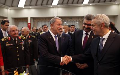 Millî Savunma Bakanı Hulusi Akar, Beraberinde TSK Komuta Kademesi ile KKTC Silahlı Kuvvetler Günü'ne Katıldı