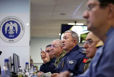 Millî Savunma Bakanı Hulusi Akar: “Irak’ın Kuzeyindeki Terör Hedeflerine Yönelik Pençe-Kilit Operasyonu Başlatıldı”