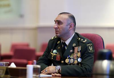 Millî Savunma Bakanı Hulusi Akar, Tek Vatan Harekâtı’nda Gazi Olan Azerbaycan Türkü Askerlerimizle Bir Araya Geldi