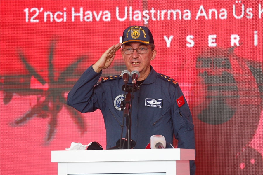 Afganistan’daki Mehmetçiklerin Tahliyesini Gerçekleştiren Uçuş Ekiplerimiz için Kayseri’de Karşılama Töreni Yapıldı