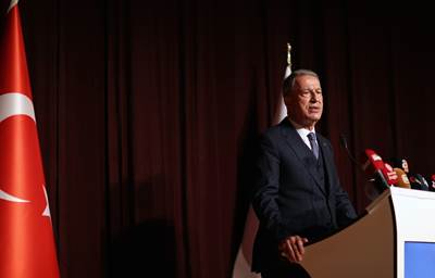 Millî Savunma Bakanı Hulusi Akar, Uludağ Üniversitesinde “Krizde Savunma ve Güvenlik” Konulu Konferans Verdi