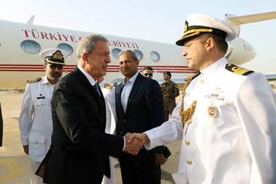 Millî Savunma Bakanı Hulusi Akar, MİLGEM'in Denize İndirilme Töreni İçin Pakistan’a Gitti