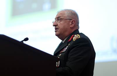 Oramiral Adnan Özbal'ın Emekliye Ayrılması Dolayısıyla Deniz Kuvvetleri Komutanlığında Devir-Teslim Töreni Düzenlendi