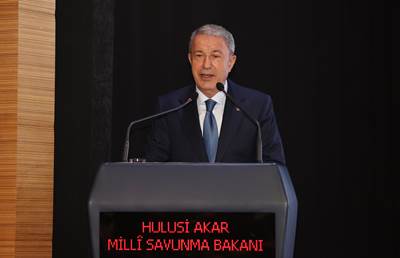 Hava Kuvvetleri Komutanlığında Devir-Teslim: Emekliye Ayrılan Org. Hasan Küçükakyüz Görevi Org. Atilla Gülan’a Devretti
