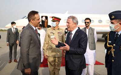 Millî Savunma Bakanı Hulusi Akar, Karaçi Temaslarının Ardından Pakistan’ın Başkenti İslamabad'a Geçti