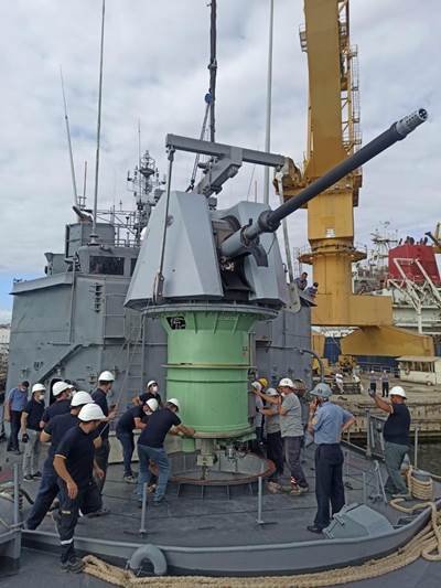 76/62 mm’lik Millî Deniz Topu, Liman ve Deniz Testleri İçin TCG BEYKOZ’a Başarıyla Entegre Edildi