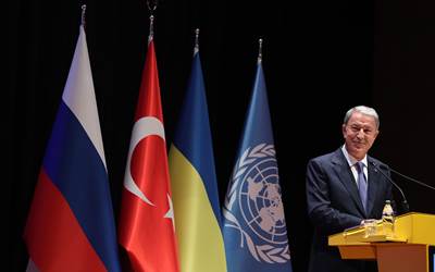 Millî Savunma Bakanı Hulusi Akar ve BM Genel Sekreteri Antonio Guterres Müşterek Koordinasyon Merkezinde İncelemelerde Bulundu