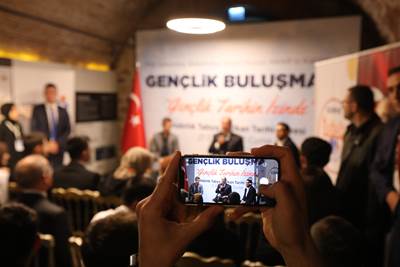 Millî Savunma Bakanı Hulusi Akar, Edirne’de Gençlerle Buluştu