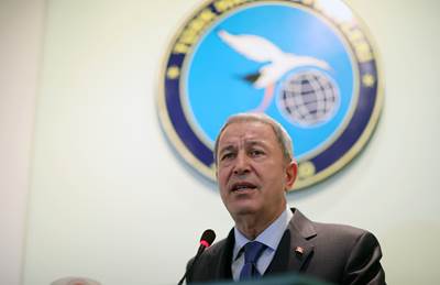 Millî Savunma Bakanı Hulusi Akar Ukrayna’dan Dönen Pilotlarımızla Bir Araya Geldi, Cumhurbaşkanımız Sn. Erdoğan da Telefonla Personele Hitap Etti 
