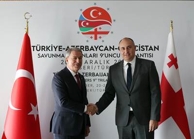 Millî Savunma Bakanı Hulusi Akar ve Gürcistan Savunma Bakanı Juansher Burchuladze Kayseri’de Görüştü