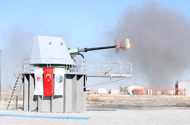 Denizde Millî Gurur! 76/62 mm Millî Deniz Topu’nun Test Atışı Başarıyla Gerçekleştirildi  