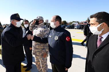 Denizde Millî Gurur! 76/62 mm Millî Deniz Topu’nun Test Atışı Başarıyla Gerçekleştirildi  