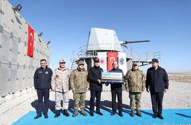 Denizde Millî Gurur! 76/62 mm Millî Deniz Topu’nun Test Atışı Başarıyla Gerçekleştirildi  