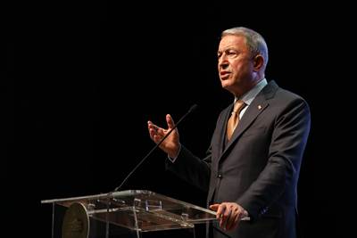 Millî Savunma Bakanı Hulusi Akar: “Azerbaycan Ordusuna Bundan Sonra Kimsenin Yan Bakmasına İmkân ve Fırsat Vermeyeceğiz.”
