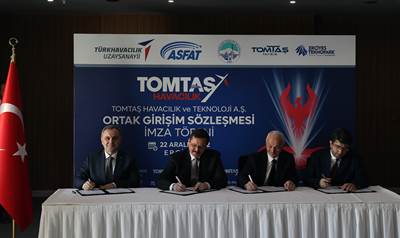 Millî Savunma Bakanı Hulusi Akar, TOMTAŞ’ın Adını Yaşatacak “Ortak Girişim Belgesi”nin İmza Törenine Katıldı