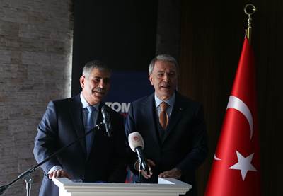 Millî Savunma Bakanı Hulusi Akar, TOMTAŞ’ın Adını Yaşatacak “Ortak Girişim Belgesi”nin İmza Törenine Katıldı