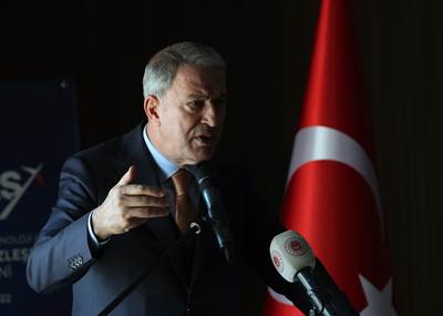 Millî Savunma Bakanı Hulusi Akar, TOMTAŞ’ın Adını Yaşatacak “Ortak Girişim Belgesi”nin İmza Törenine Katıldı